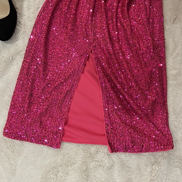 Fitted pink sequin dress. Size Large, unknown brand. - Picture 6 of 6